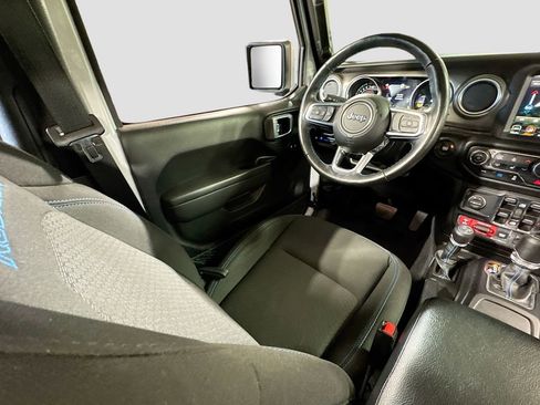 Used 2023 Jeep Wrangler Unlimited Rubicon 4xe w/ Cold Weather Group image 15