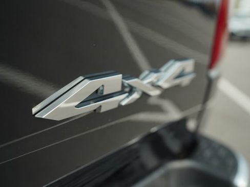 Used 2022 RAM 1500 Limited image 39