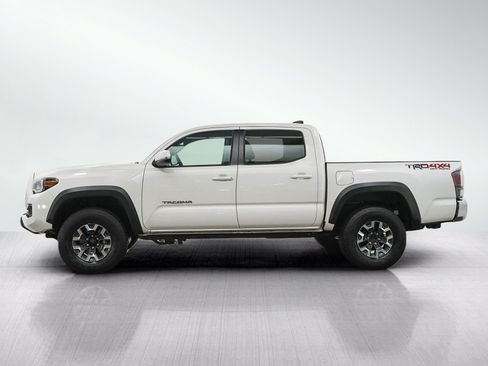 Used 2021 Toyota Tacoma TRD Off-Road AWD/4WD image 2