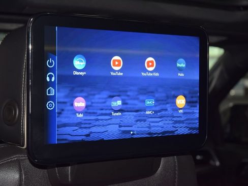 Used 2025 Chevrolet Tahoe Premier AWD/4WD image 45
