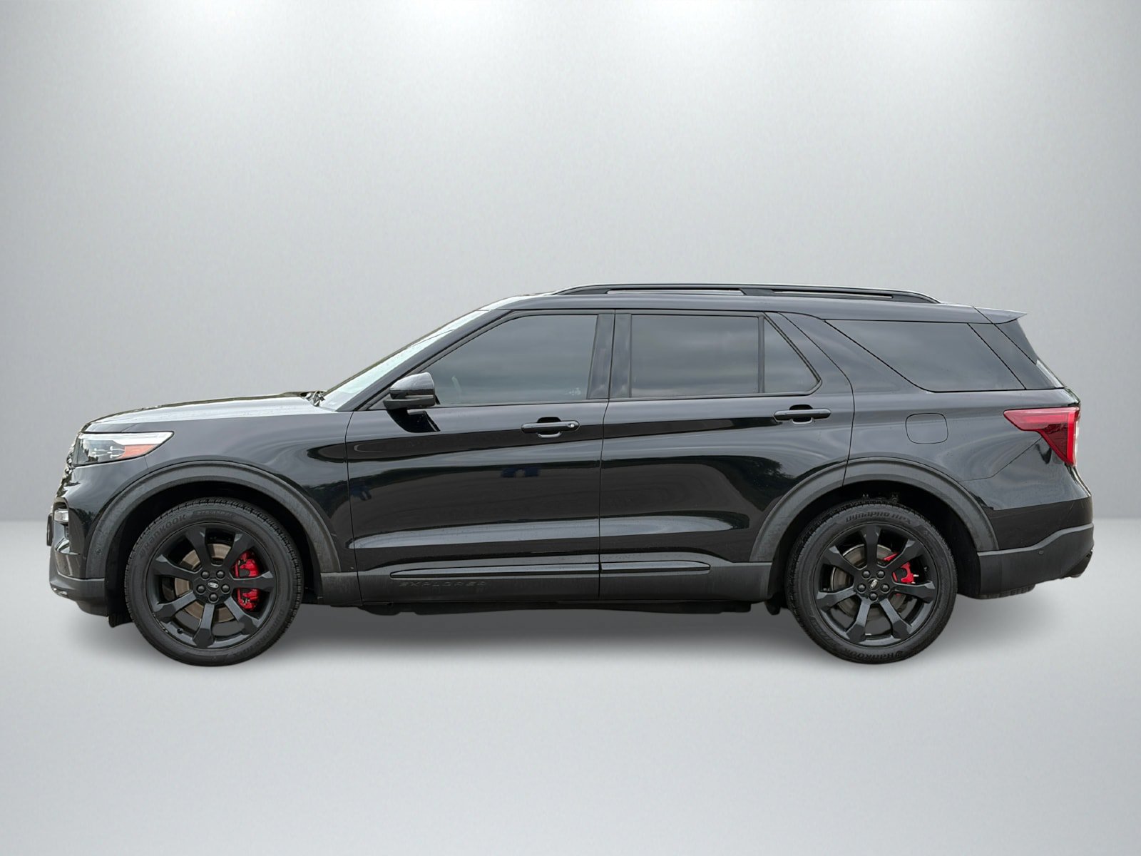 Used 2020 Ford Explorer ST w/ ST Street Pack AWD/4WD image 2