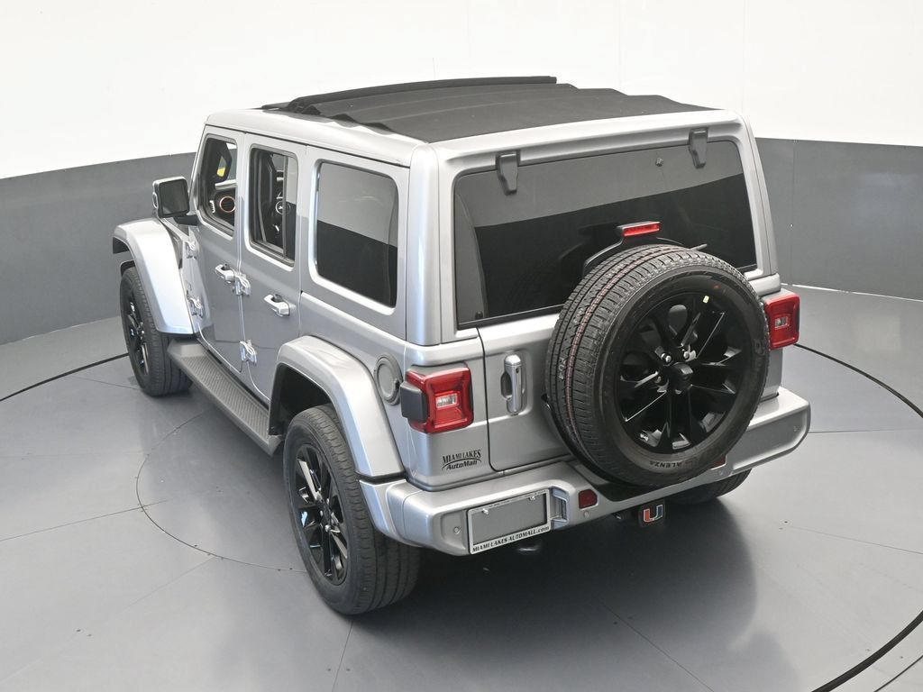 Used 2021 Jeep Wrangler Unlimited Sahara AWD/4WD image 50