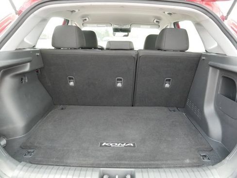 Used 2023 Hyundai Kona SE AWD/4WD image 19