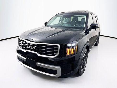 New 2025 Kia Telluride S image 1