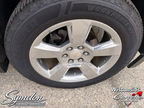 Used 2019 Chevrolet Tahoe LT w/ Luxury Package AWD/4WD image 26
