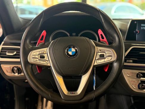 Used 2016 BMW 750i xDrive AWD/4WD image 28