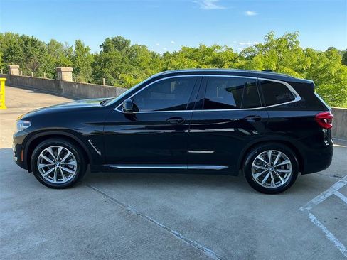 Used 2019 BMW X3 xDrive30i w/ Executive Package AWD/4WD image 3