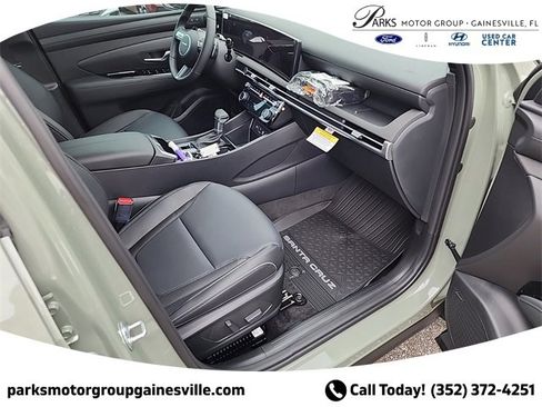 New 2025 Hyundai Santa Cruz Limited image 9