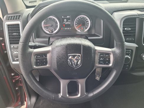 Used 2024 RAM 1500 Classic SLT image 11