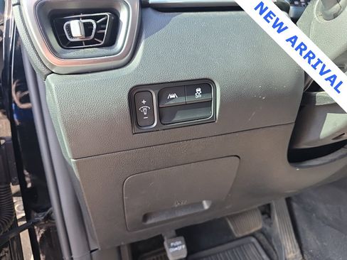 Used 2021 Kia Sorento S image 10