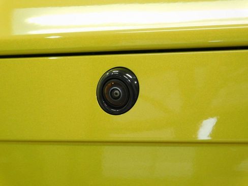 Used 2025 Volkswagen ID. Buzz 1st Edition image 15