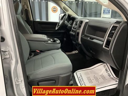 Used 2016 RAM 1500 Express AWD/4WD image 34