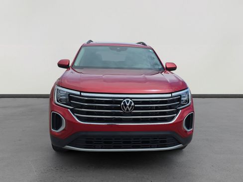 Used 2024 Volkswagen Atlas SE w/ Panoramic Sunroof Package AWD/4WD image 8