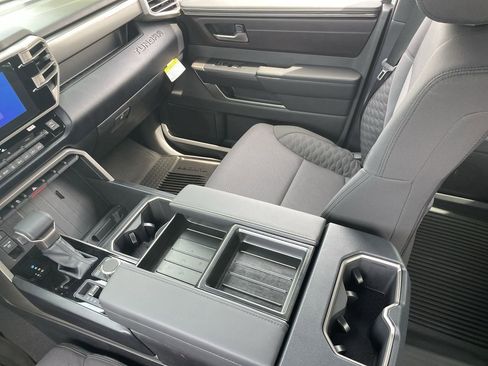 New 2026 Toyota Tundra SR5 AWD/4WD image 19