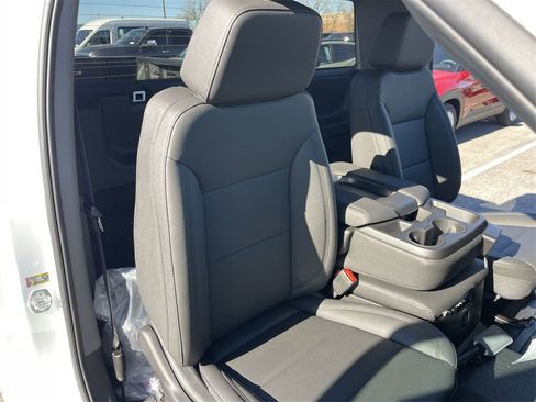 New 2026 Chevrolet Silverado 1500 W/T image 21