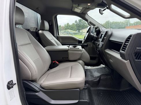 Used 2022 Ford F350 XL w/ Power Equipment Group AWD/4WD image 32