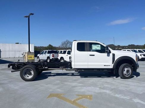 New 2026 Ford F550 4x4 Supercab Super Duty image 2