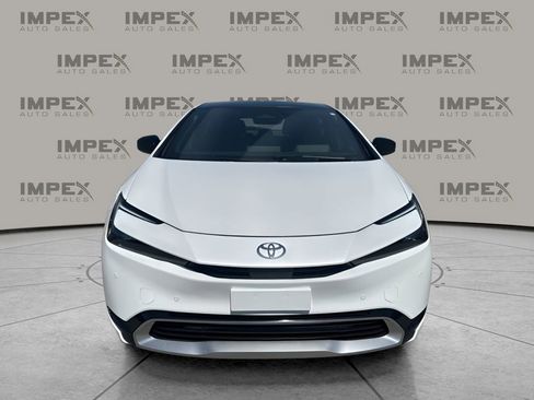 Used 2023 Toyota Prius Prime XSE Premium image 8