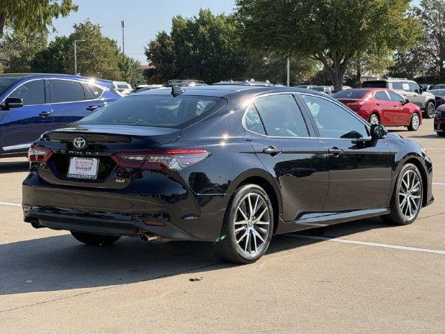 Used 2023 Toyota Camry XLE FWD image 4