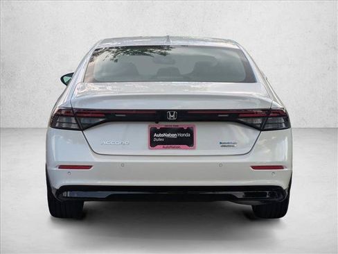 New 2026 Honda Accord Touring image 8