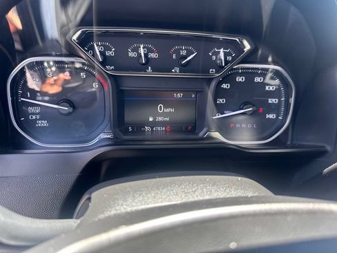 Used 2021 GMC Sierra 1500 Elevation w/ Preferred Package RWD image 7