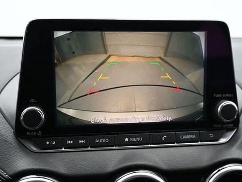 Used 2020 Nissan Sentra SV FWD image 20
