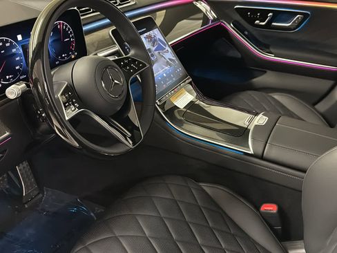 New 2025 Mercedes-Benz S 580e 4MATIC Sedan image 27