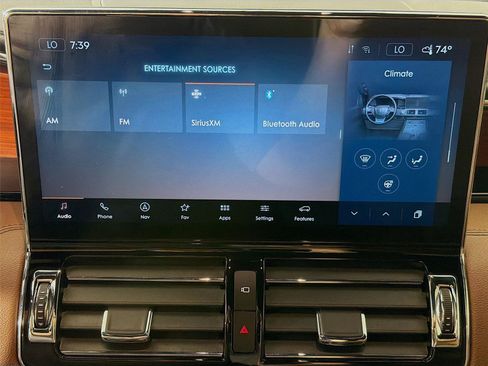 Used 2022 Lincoln Navigator L Reserve AWD/4WD image 19