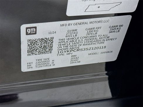 Certified 2025 Cadillac XT6 Premium Luxury image 32