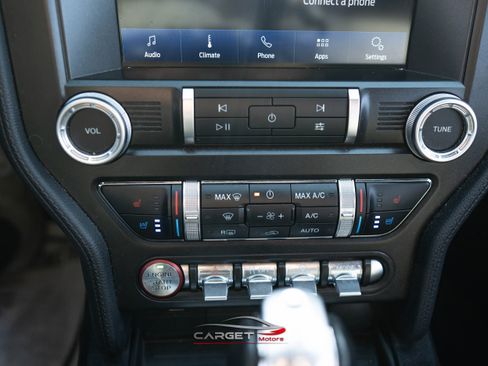 Used 2020 Ford Mustang Premium image 27