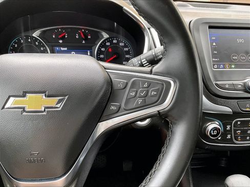 Used 2024 Chevrolet Equinox LT AWD/4WD image 23