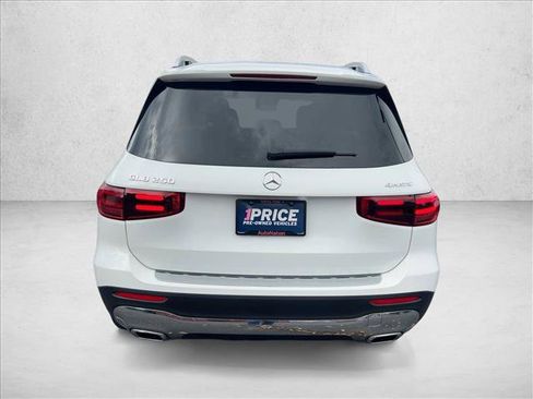 Certified 2025 Mercedes-Benz GLB 250 4MATIC image 7