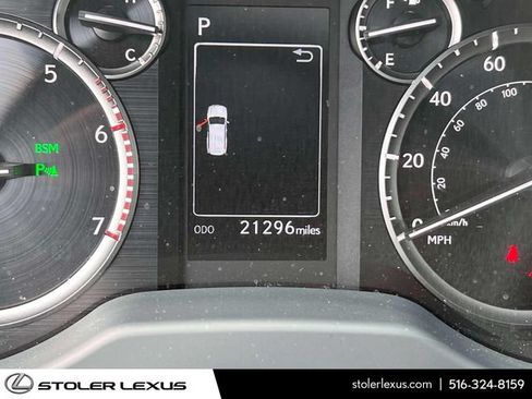 Used 2023 Lexus GX 460 Premium w/ Premium Package AWD/4WD image 33
