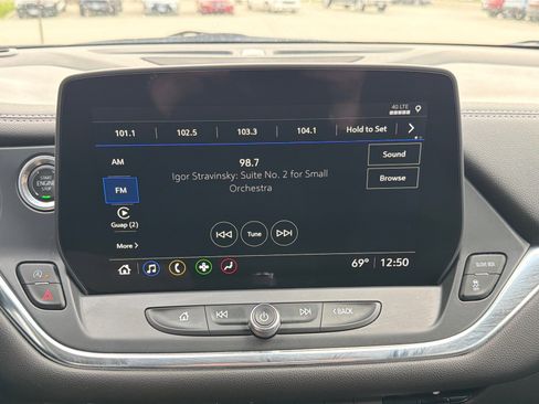 Used 2025 Chevrolet Blazer LT image 19