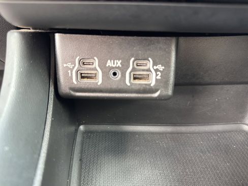 Used 2023 Dodge Durango GT image 49