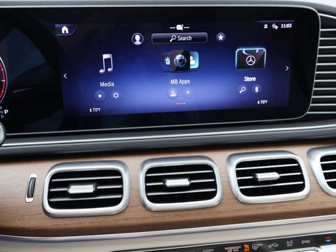 Certified 2025 Mercedes-Benz GLE 450 4MATIC image 38