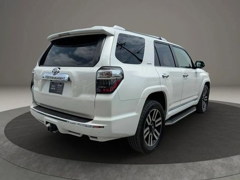 Used 2018 Toyota 4Runner Limited RWD image 4