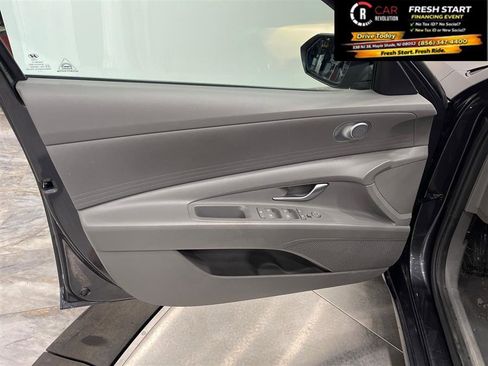 Used 2021 Hyundai Elantra SEL w/ Cargo Package FWD image 29