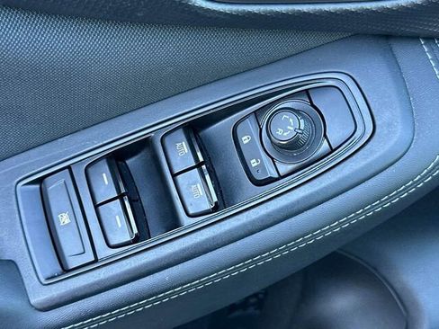 Used 2022 Subaru Forester Premium image 13