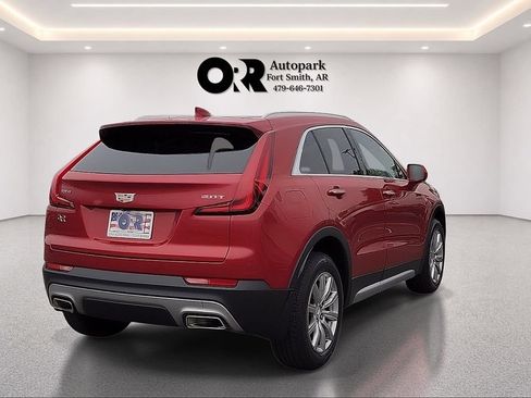Used 2019 Cadillac XT4 Premium Luxury FWD image 5