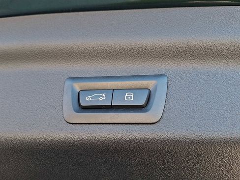 Used 2025 BMW X1 xDrive28i w/ Technology Package image 31