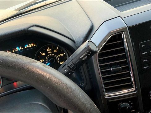 Used 2016 Ford F150 XLT AWD/4WD image 16