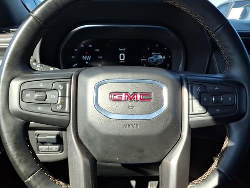Used 2024 GMC Yukon AT4 w/ Technology Package image 25