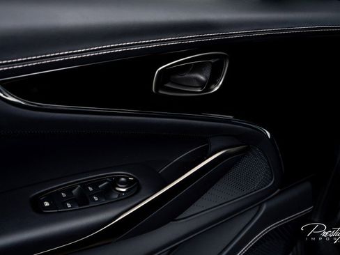 Used 2025 Aston Martin DBX 707 image 25