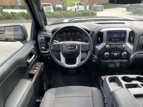 Used 2021 GMC Sierra 1500 Elevation w/ X31 Off-Road Package AWD/4WD image 2