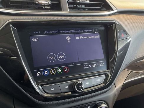 Used 2021 Chevrolet TrailBlazer LT w/ Convenience Package image 23