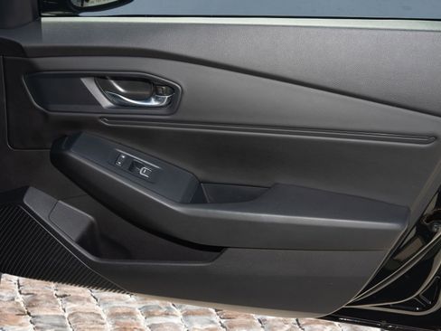 Used 2024 Honda Accord EX image 10