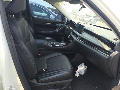 Used 2023 INFINITI QX60 Pure image 14