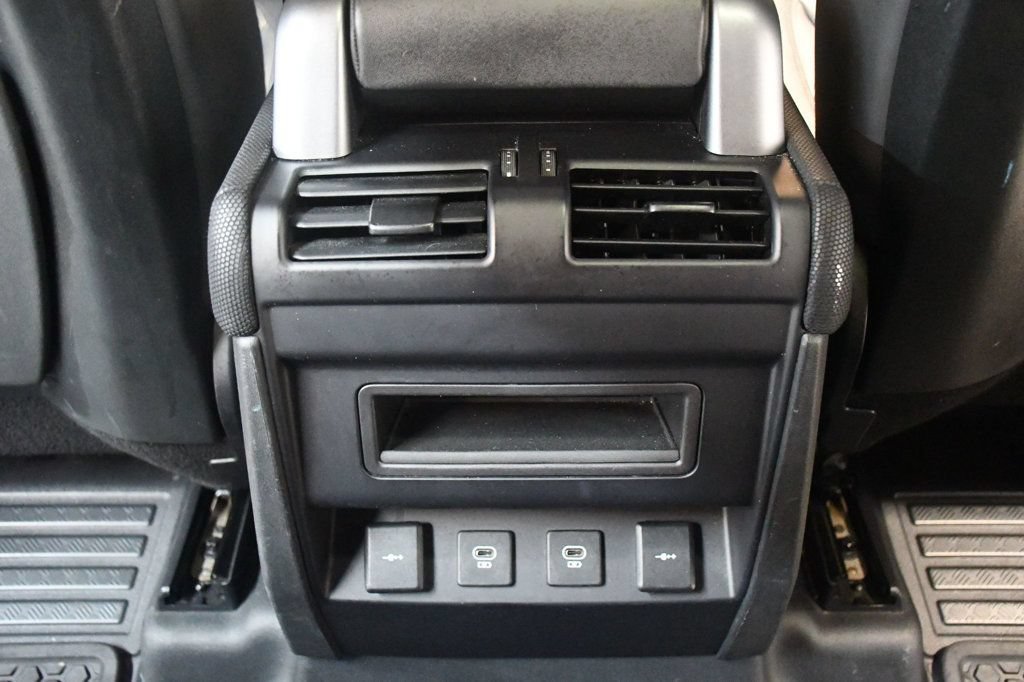 Used 2022 Land Rover Defender 110 X-Dynamic HSE AWD/4WD image 71
