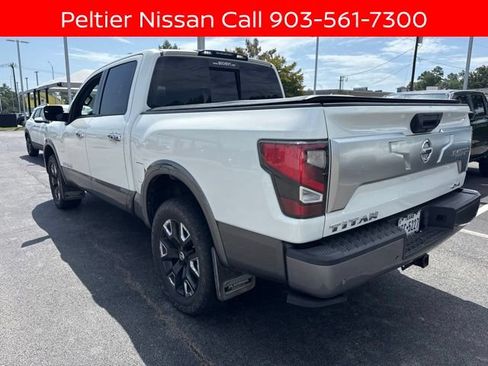 Certified 2021 Nissan Titan Platinum Reserve w/ Moonroof Package AWD/4WD image 5
